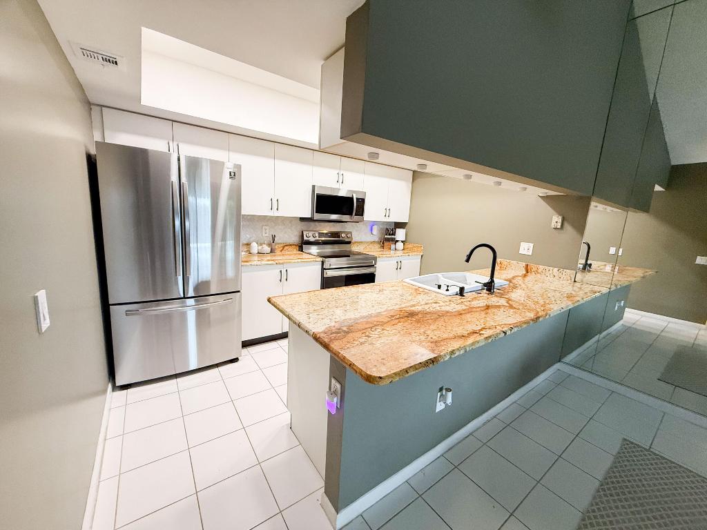 WATERSIDE VILLAGE OF PALM BEACH CONDO - Residential