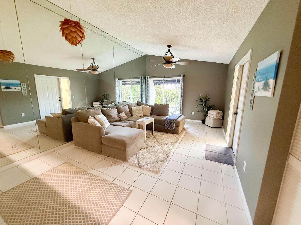 WATERSIDE VILLAGE OF PALM BEACH CONDO - Residential