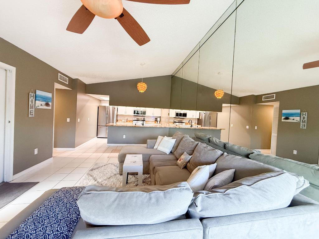 WATERSIDE VILLAGE OF PALM BEACH CONDO - Residential