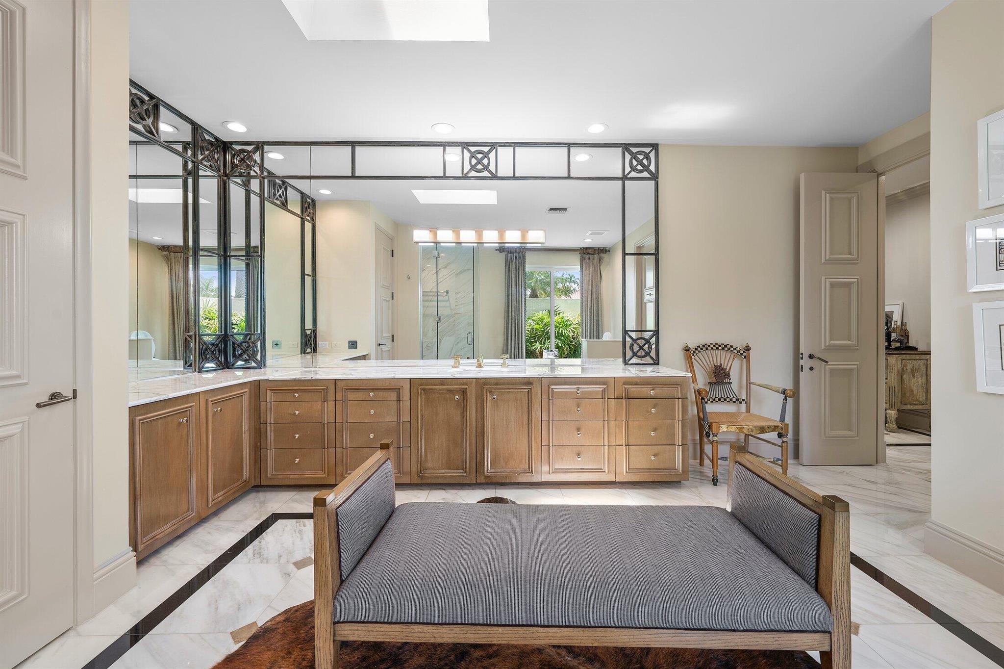 ST ANDREWS COUNTRY CLUB - Residential