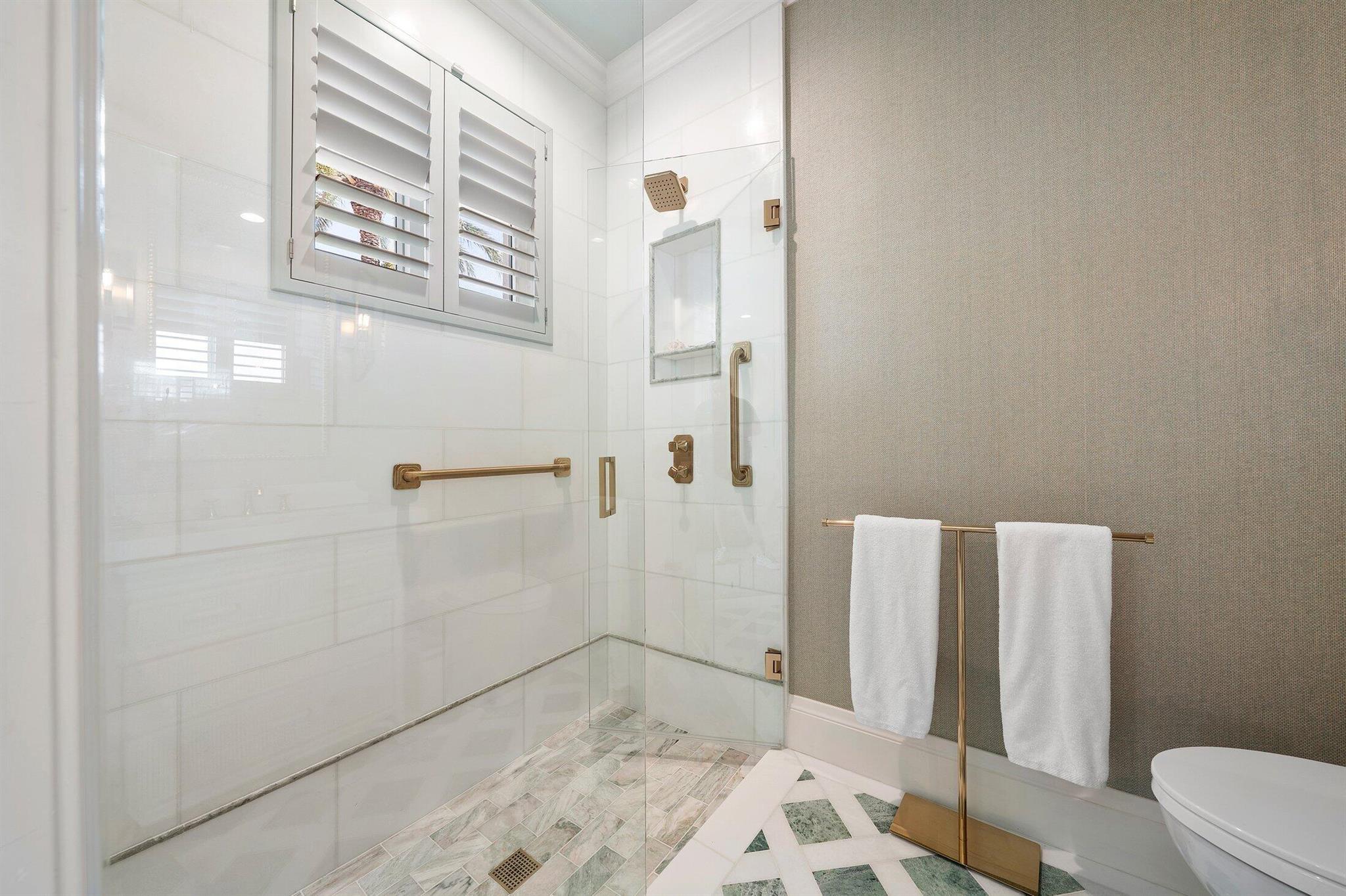 ST ANDREWS COUNTRY CLUB - Residential