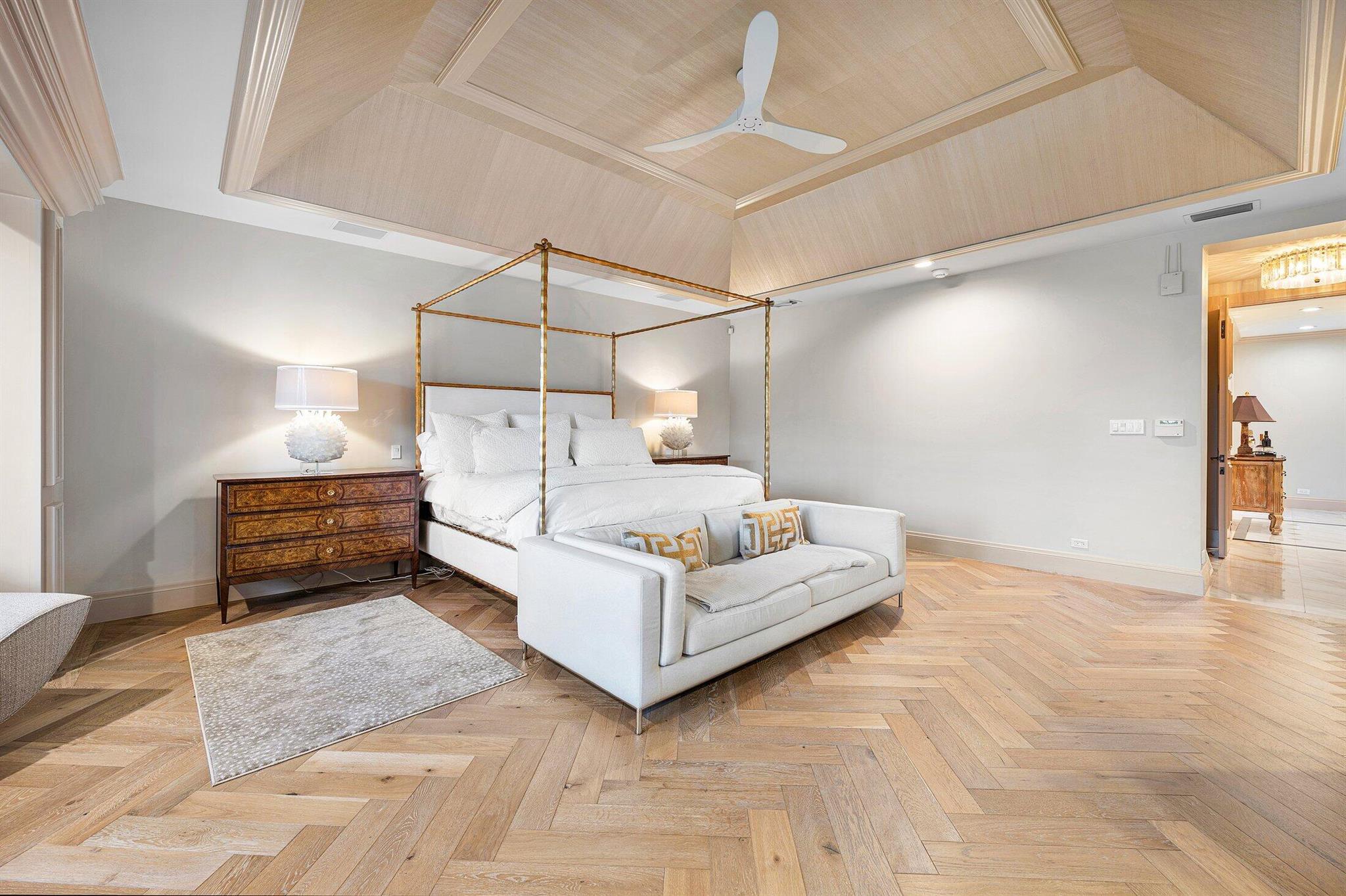 ST ANDREWS COUNTRY CLUB - Residential