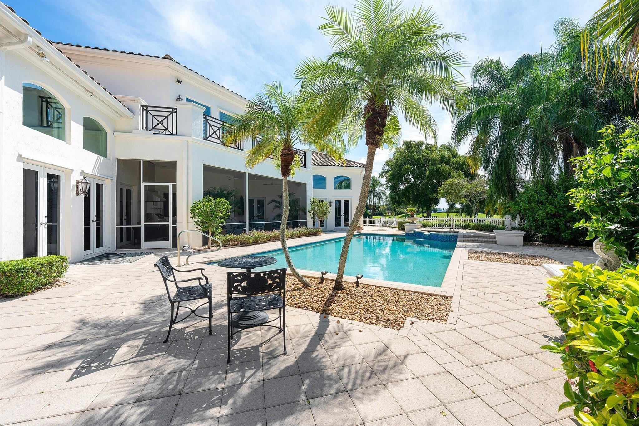 ST ANDREWS COUNTRY CLUB - Residential