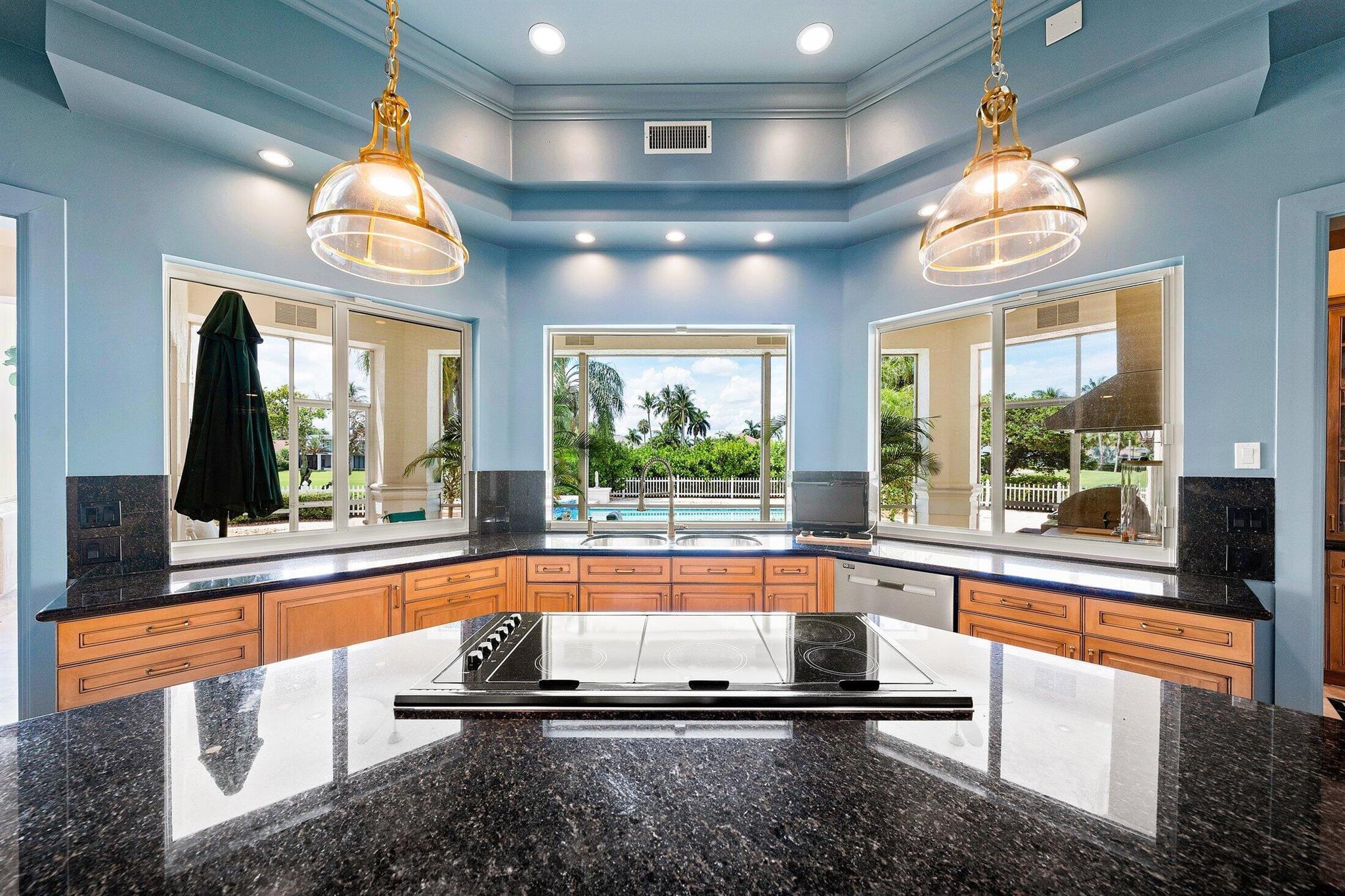 ST ANDREWS COUNTRY CLUB - Residential