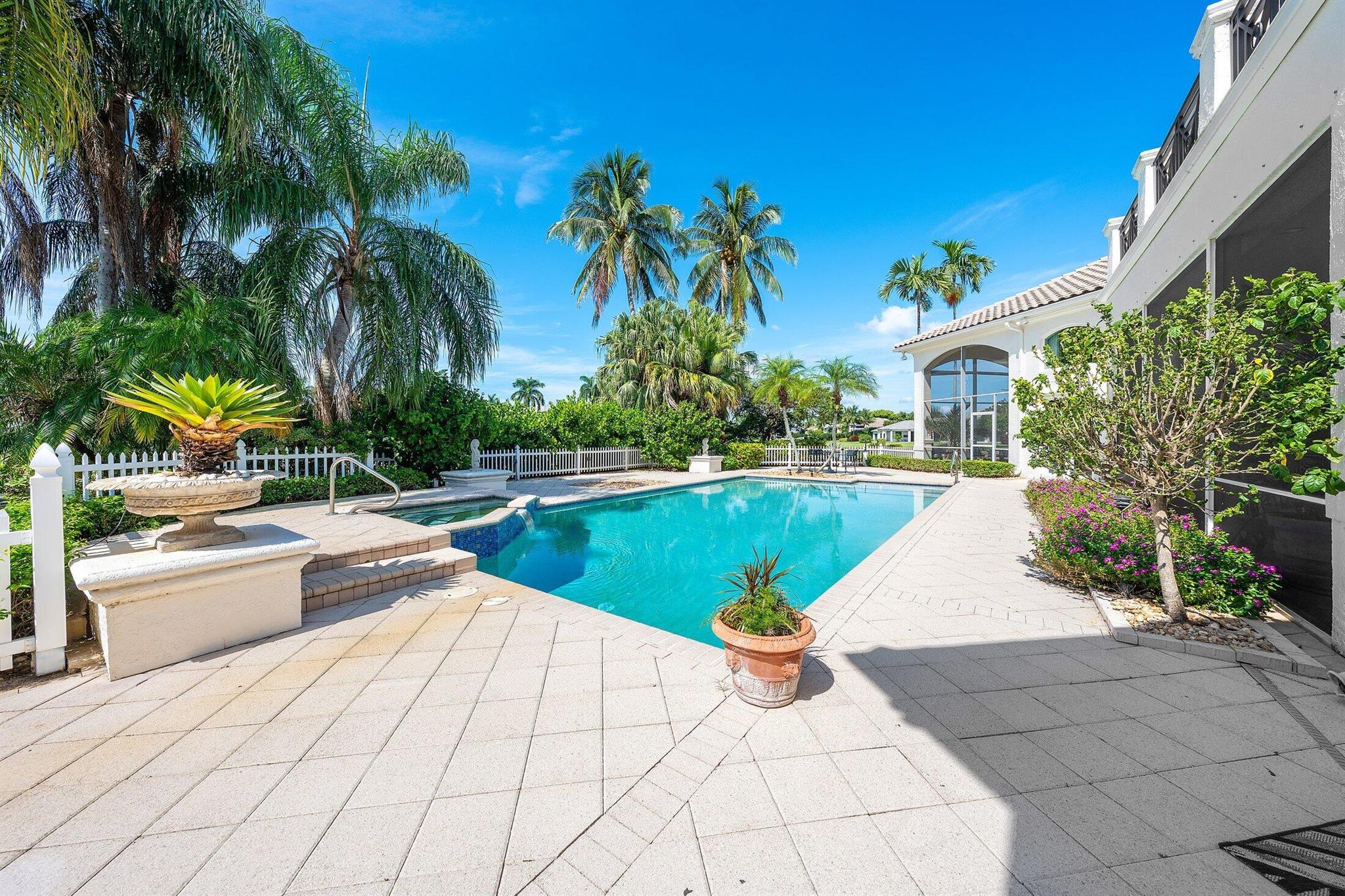 ST ANDREWS COUNTRY CLUB - Residential