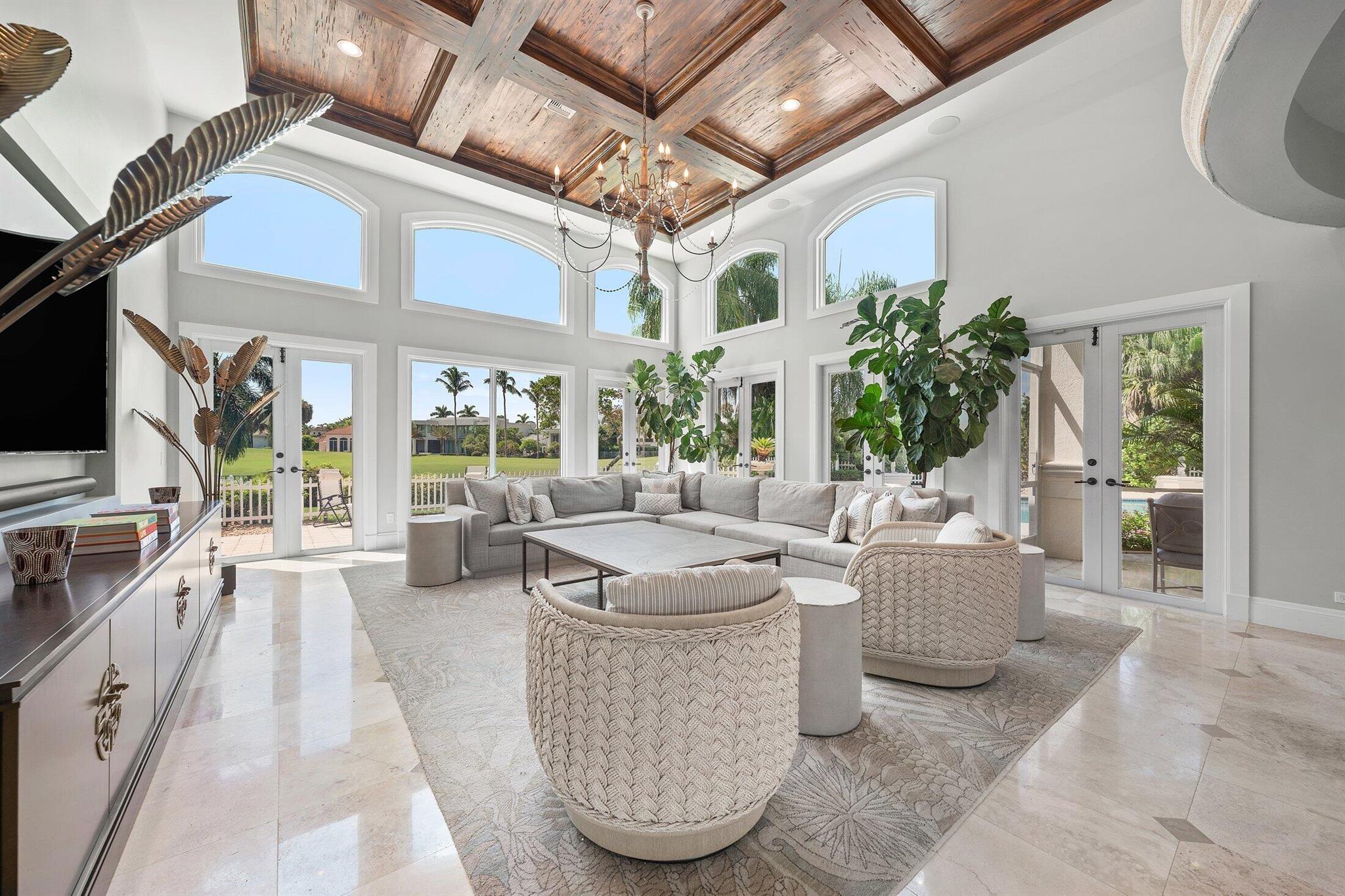 ST ANDREWS COUNTRY CLUB - Residential