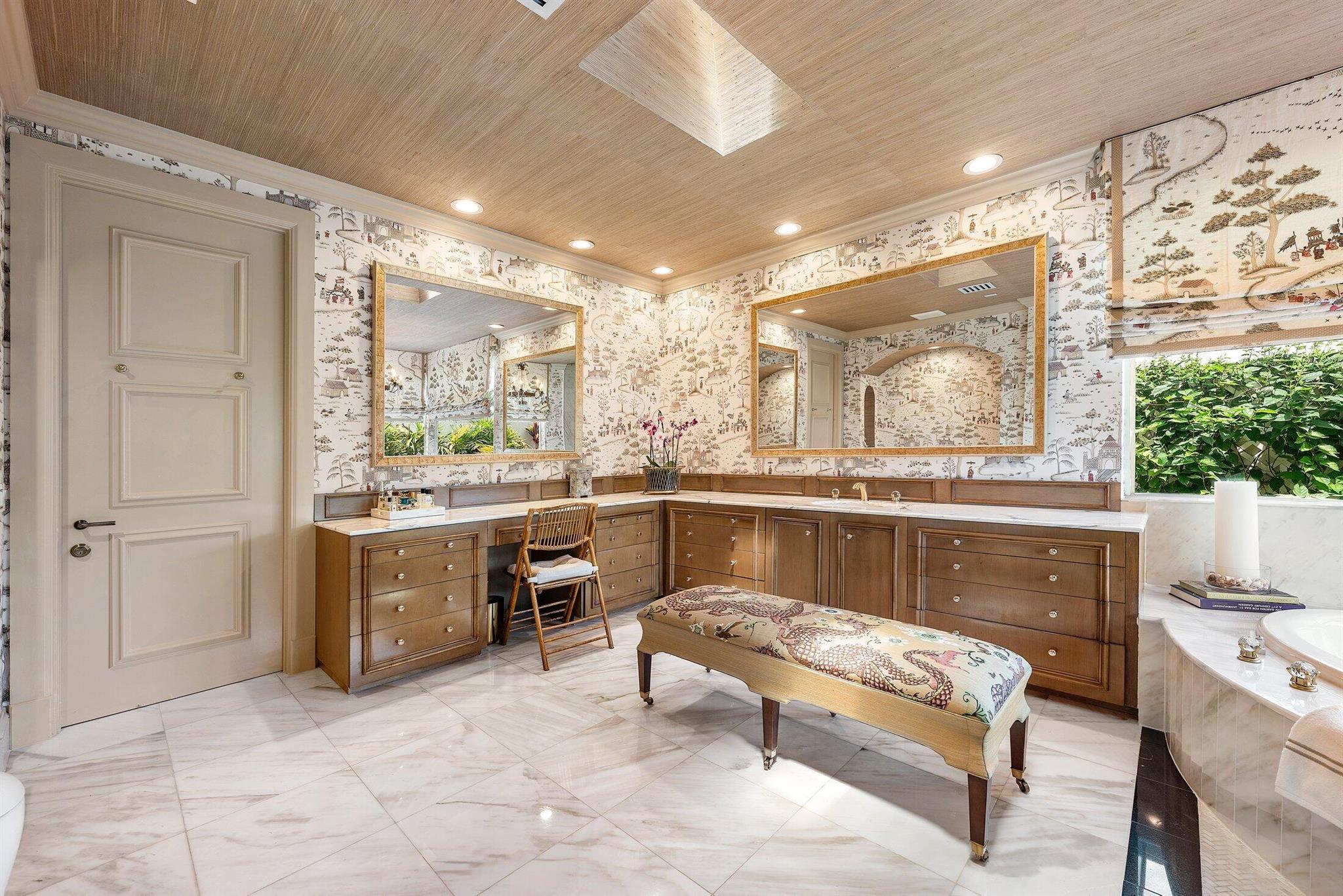 ST ANDREWS COUNTRY CLUB - Residential