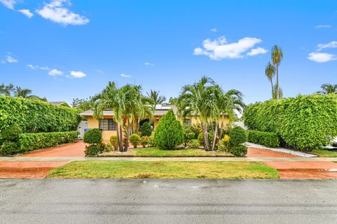 A home in North Lauderdale