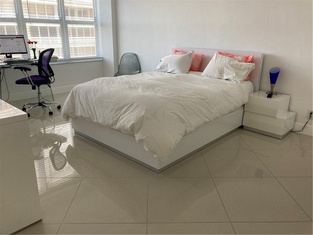 OCEAN SUMMIT - Residential