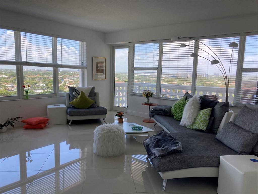 OCEAN SUMMIT - Residential