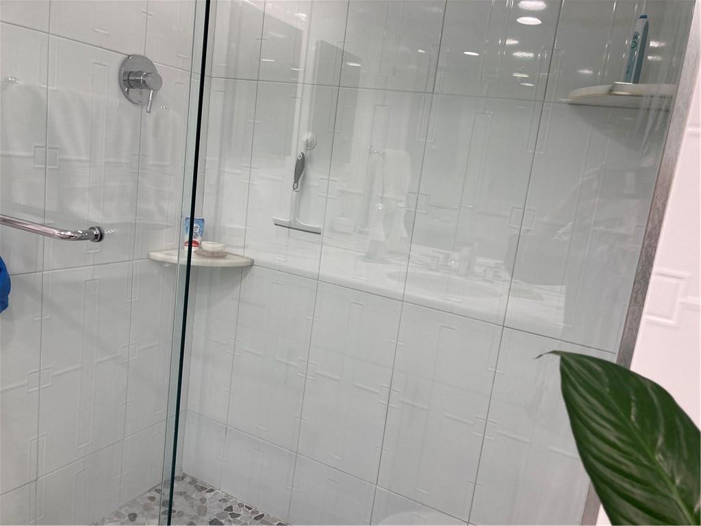 OCEAN SUMMIT - Residential