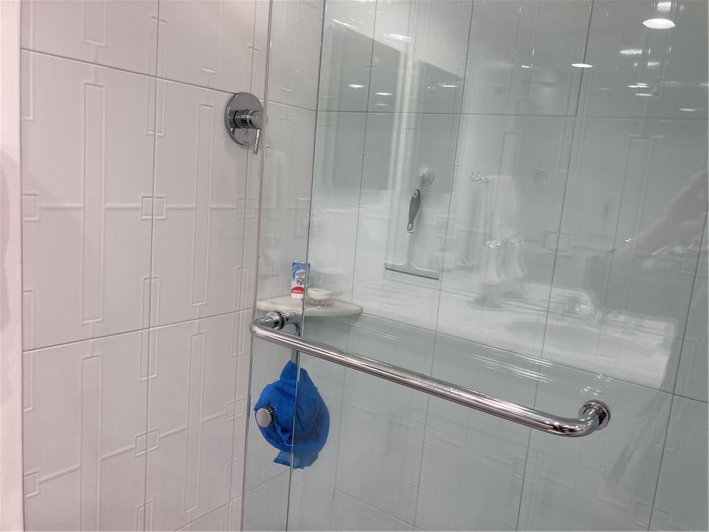 OCEAN SUMMIT - Residential