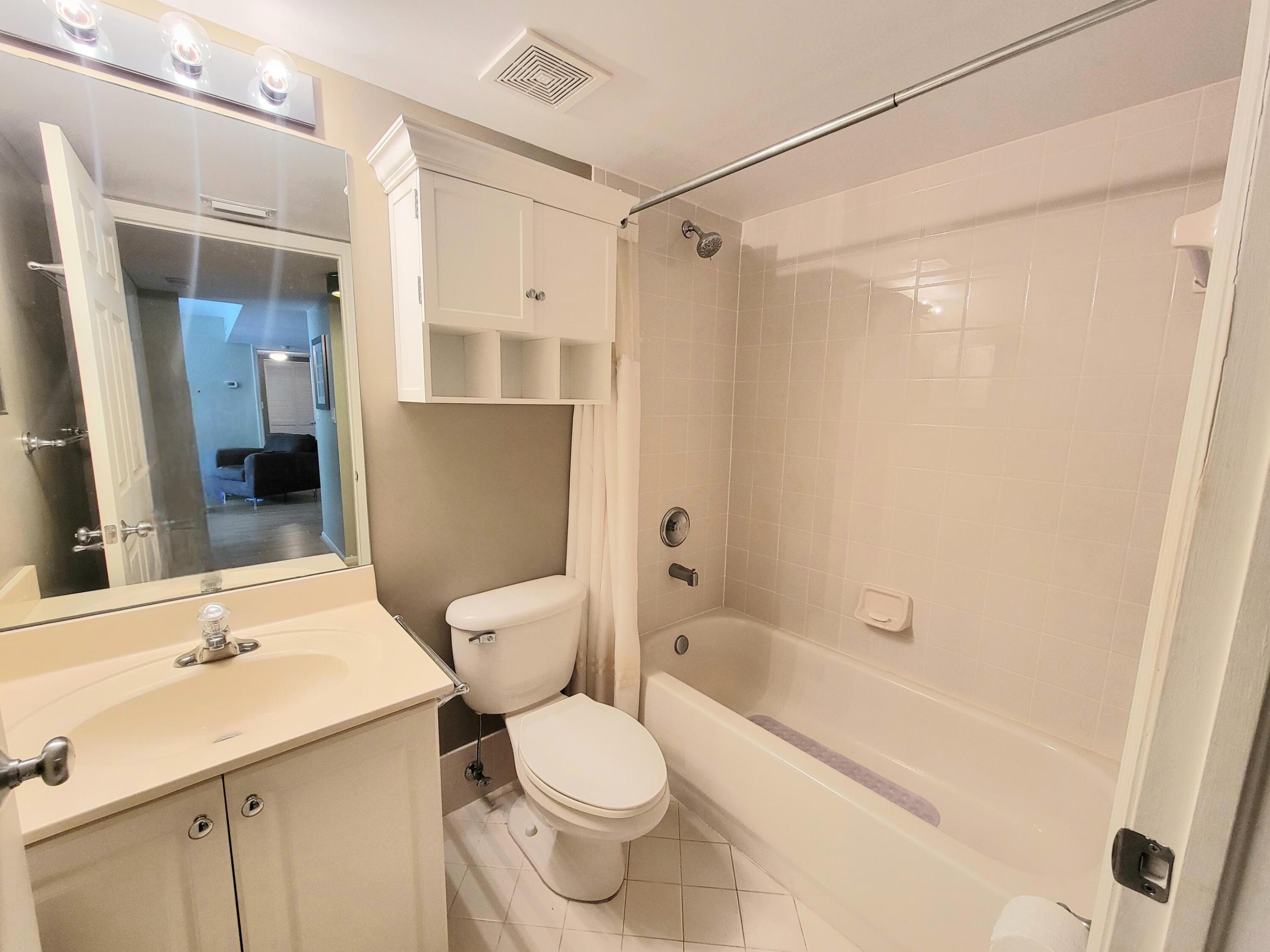 SHERIDAN BEACH CLUB CONDOMINIUM - Residential