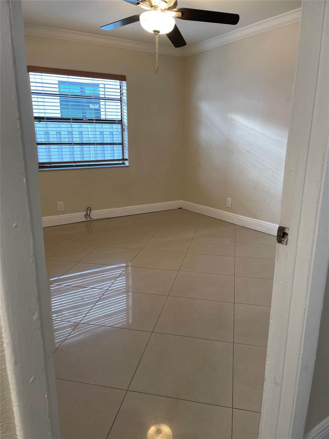 DIXIE PARK 9-19 B LOT 2 T - Residential Lease