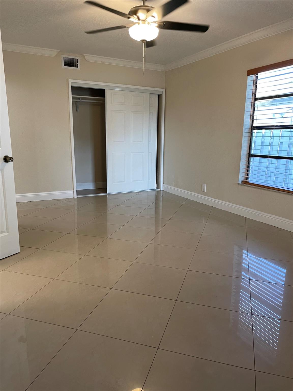 DIXIE PARK 9-19 B LOT 2 T - Residential Lease