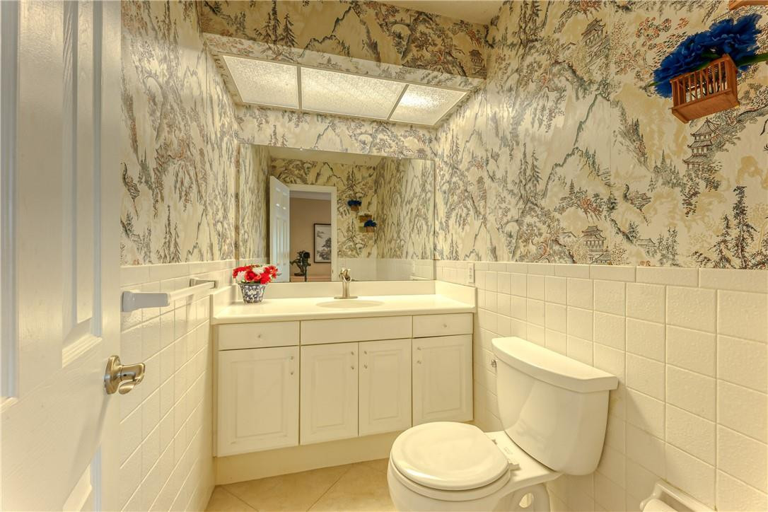 Place Au Soliel - Residential