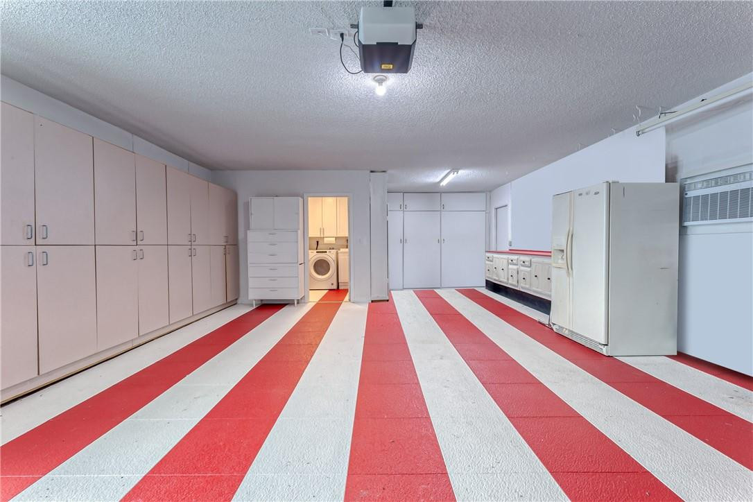 Place Au Soliel - Residential