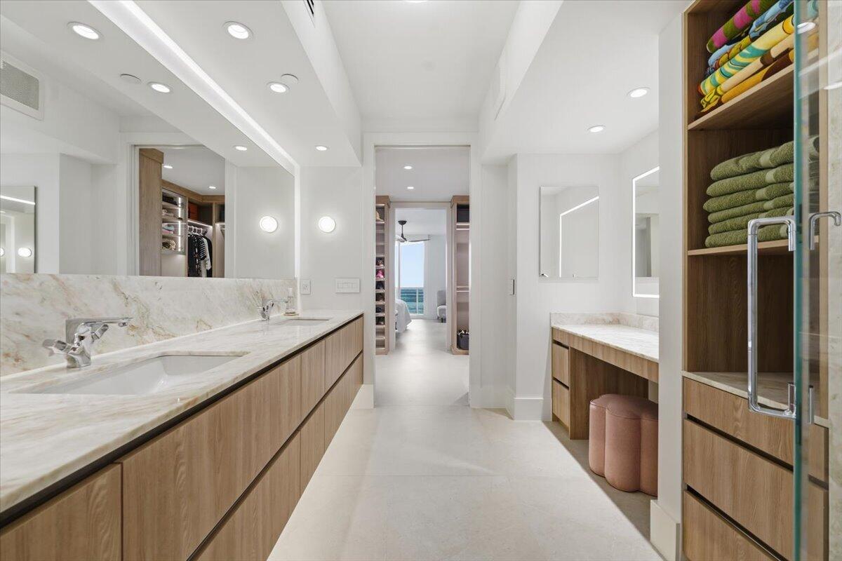 LHERMITAGE I CONDOMINIUM - Residential