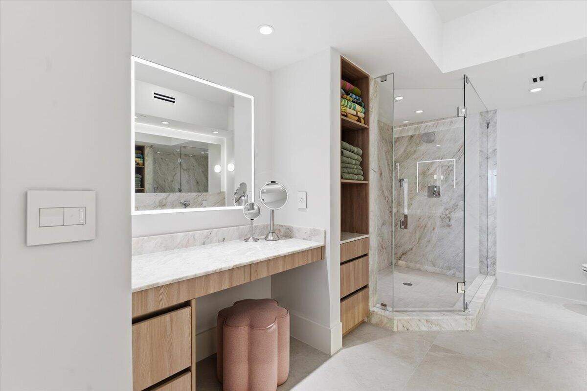 LHERMITAGE I CONDOMINIUM - Residential