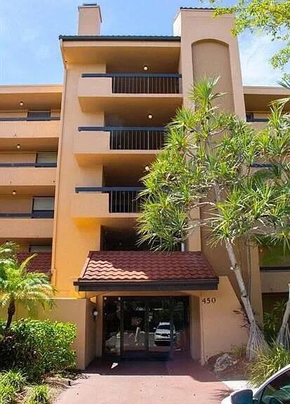 LAVERS DELRAY RACQUET CLUB CONDO - Residential