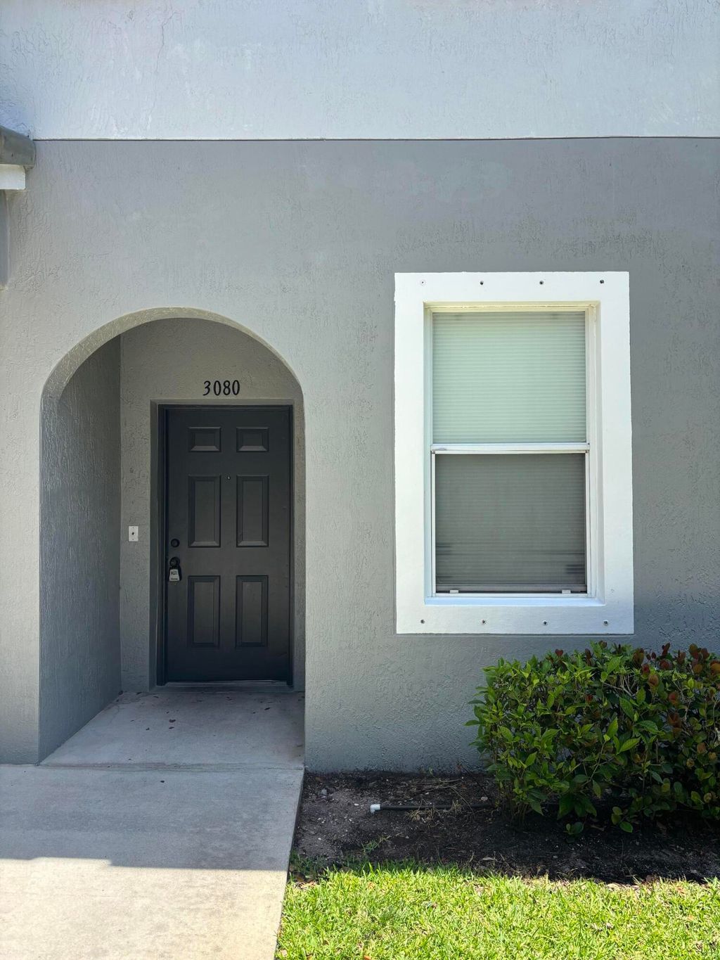 Photo of 3080 Grandiflora Drive, Greenacres, FL 33467 (MLS # B26025212)