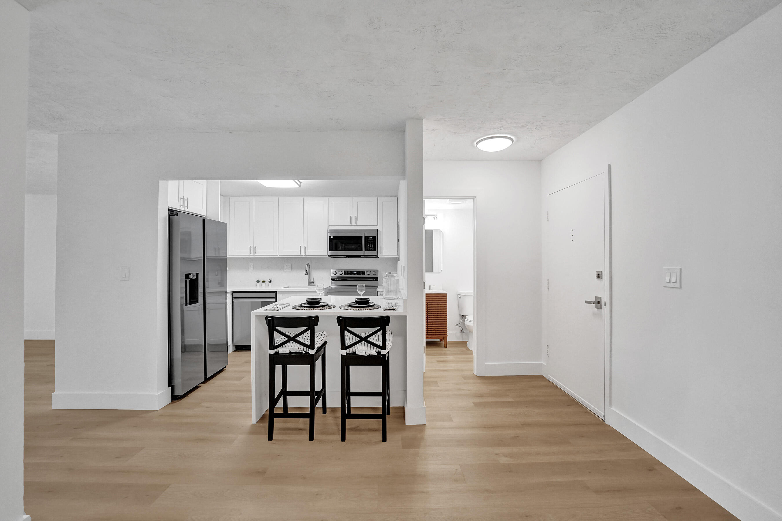 OMEGA CONDO NO 4 - Residential