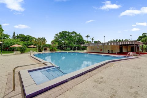 Tiny photo for 7300 NW 17th Street #305, Plantation, FL 33313 (MLS # B26016800)
