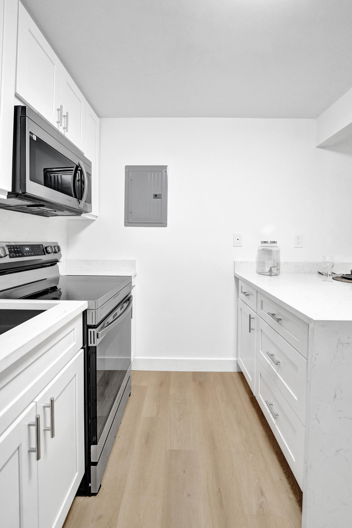 OMEGA CONDO NO 4 - Residential