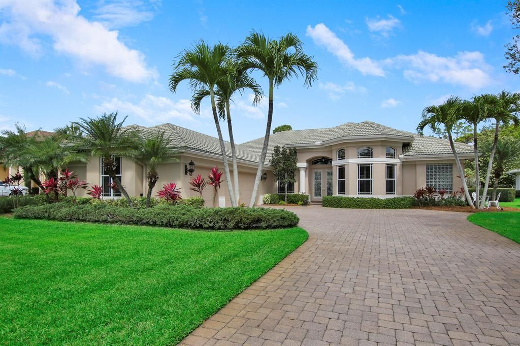 Photo of 4257 SW Rivers End Way, Palm City, FL 34990 (MLS # R10873280)