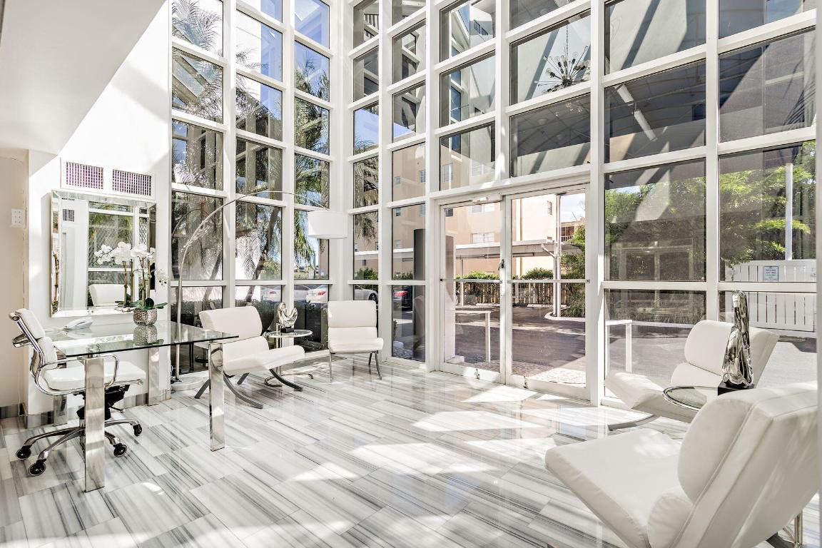 HARBOR TOWERS & MARINA CONDO - Residential