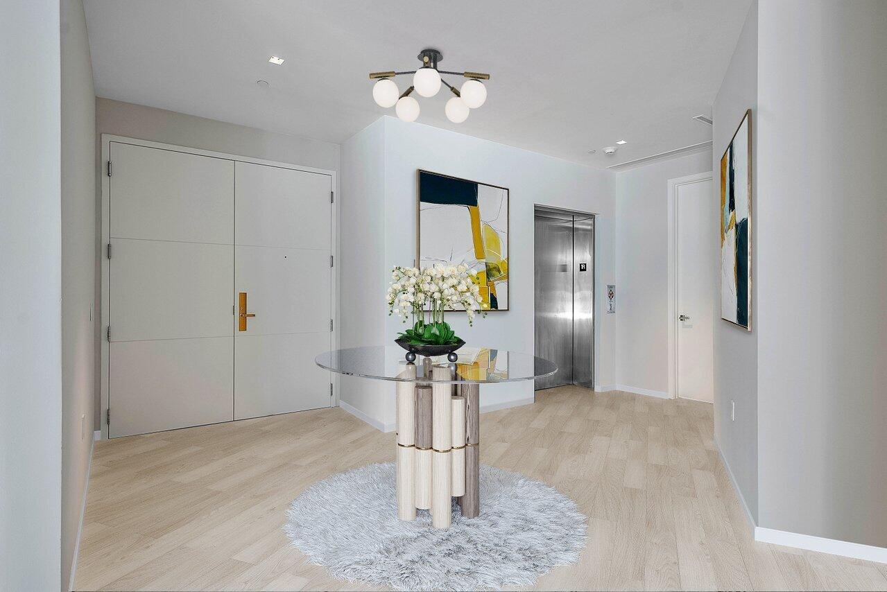 BOCA BEACH RESIDENCES - Residential