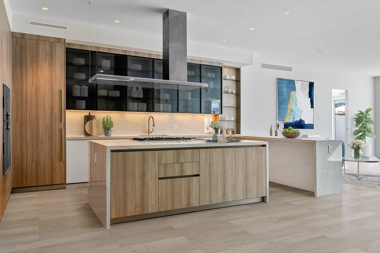 BOCA BEACH RESIDENCES - Residential