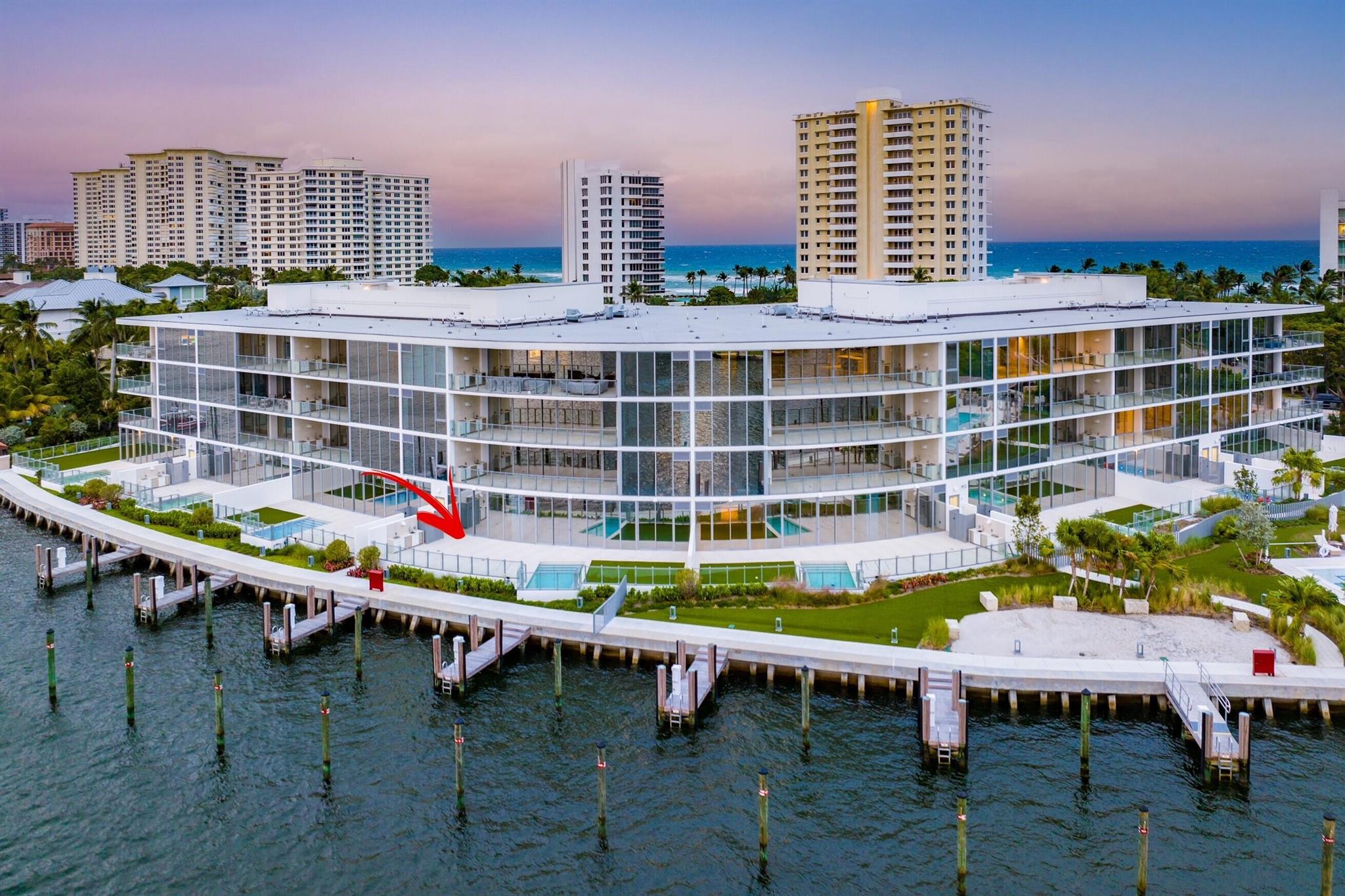 BOCA BEACH RESIDENCES - Residential