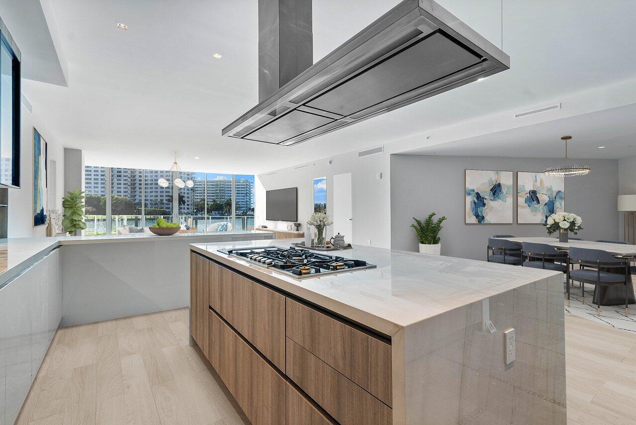 BOCA BEACH RESIDENCES - Residential