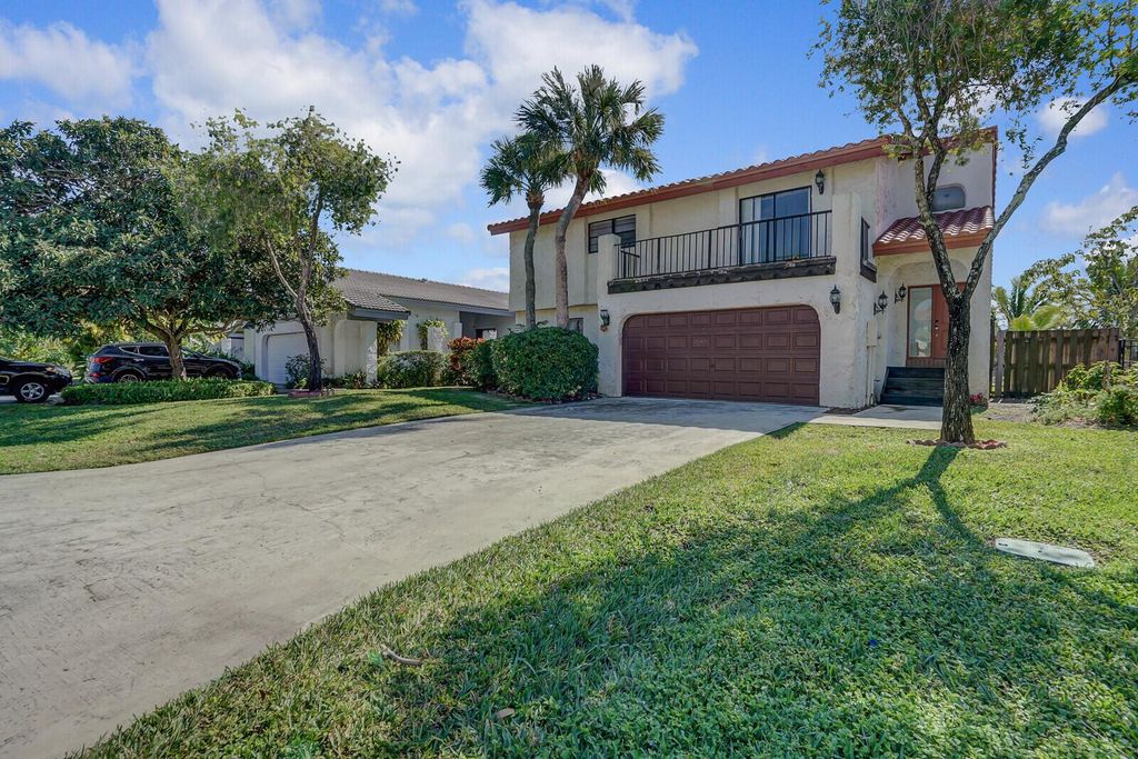 Photo of 6526 Sweet Maple Lane, Boca Raton, FL 33433 (MLS # R11058795)
