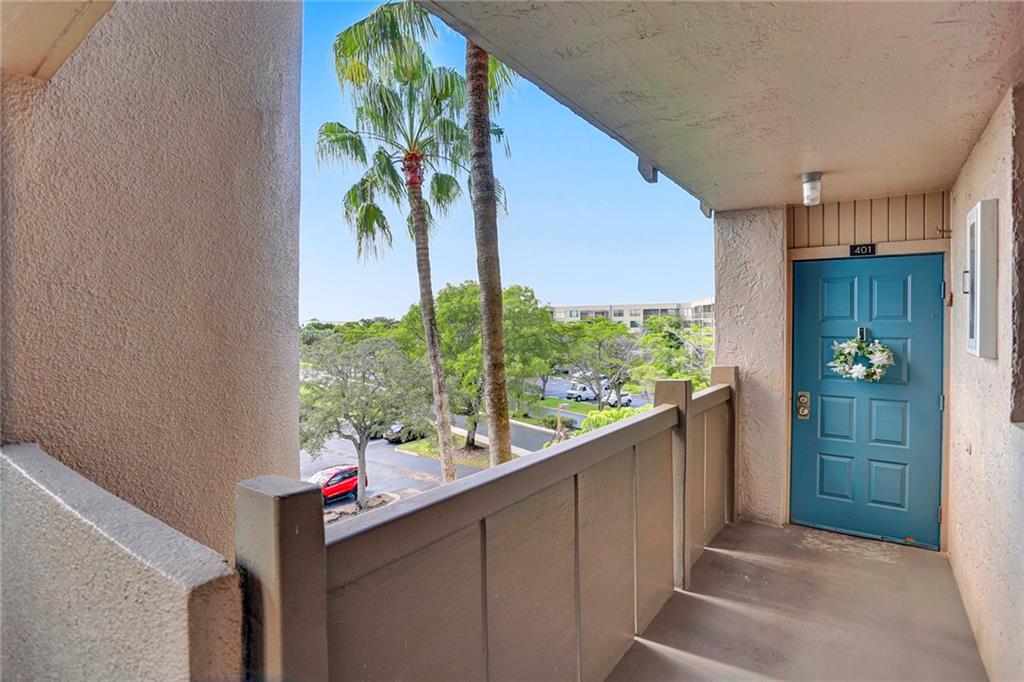 COLONY POINT - Residential