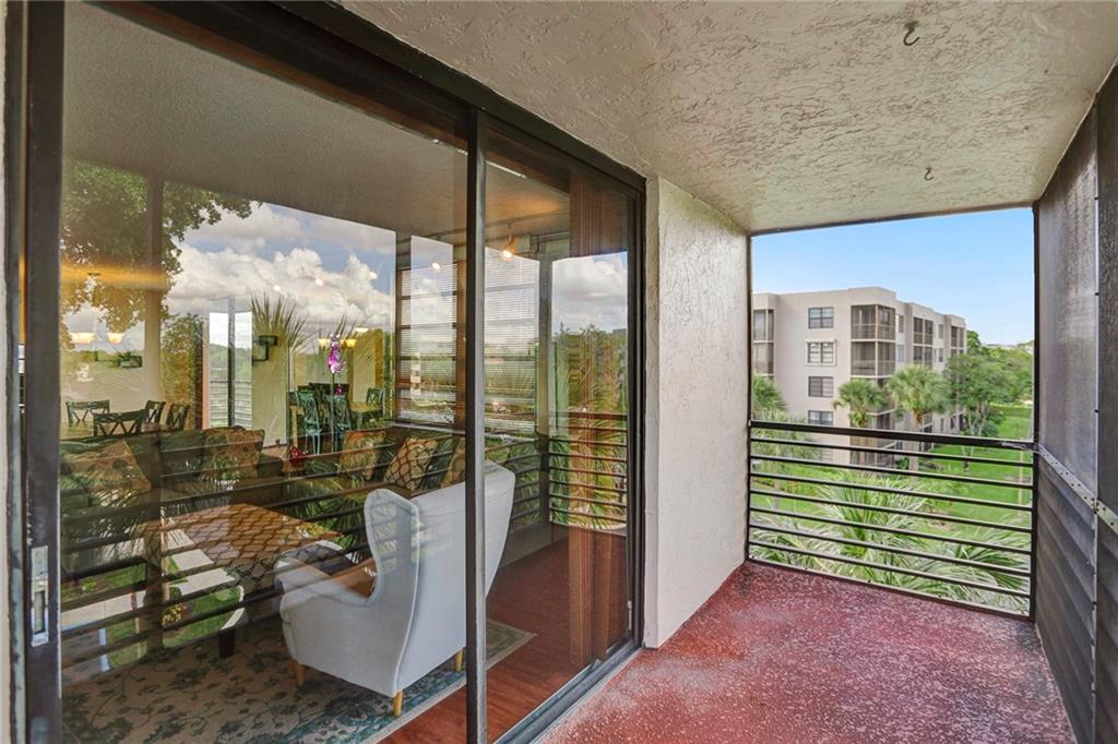 COLONY POINT - Residential