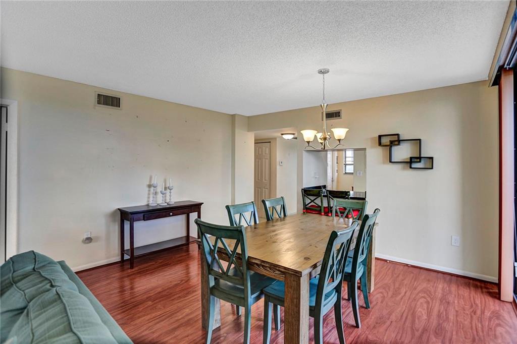 COLONY POINT - Residential