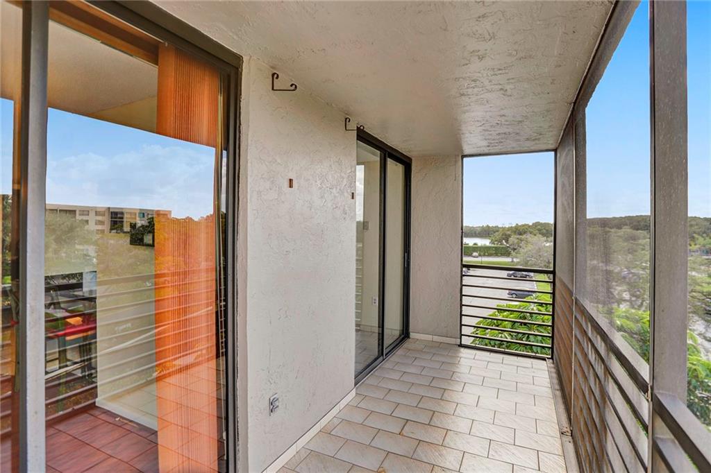 COLONY POINT - Residential