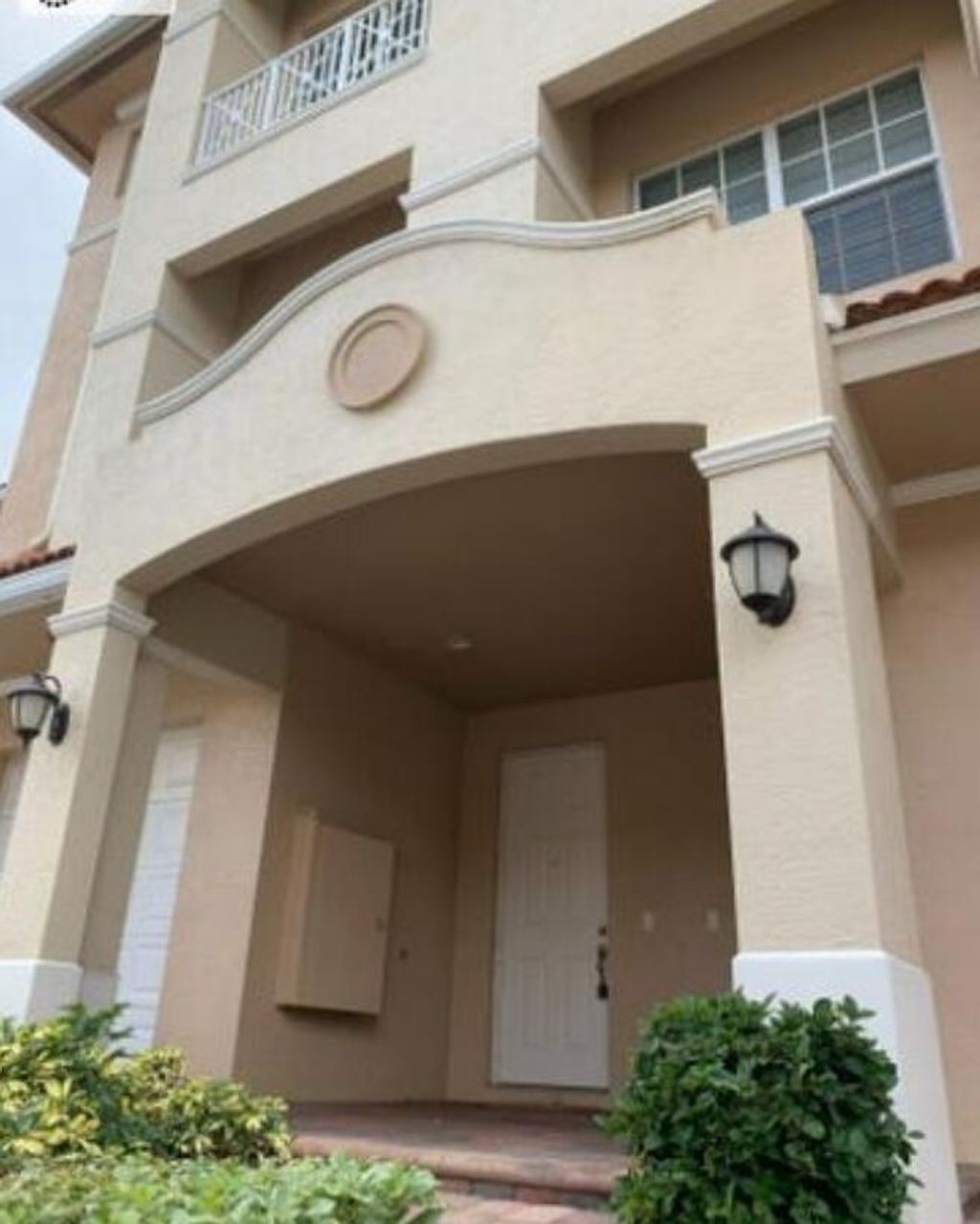 Photo of 5021 Vine Cliff Way W, Palm Beach Gardens, FL 33418 (MLS # R11140487)