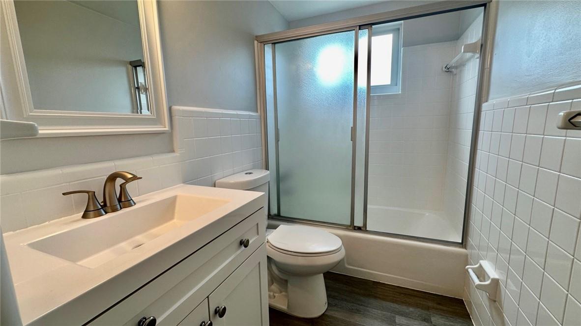 Colgate Park 47-37 B - Residential Lease