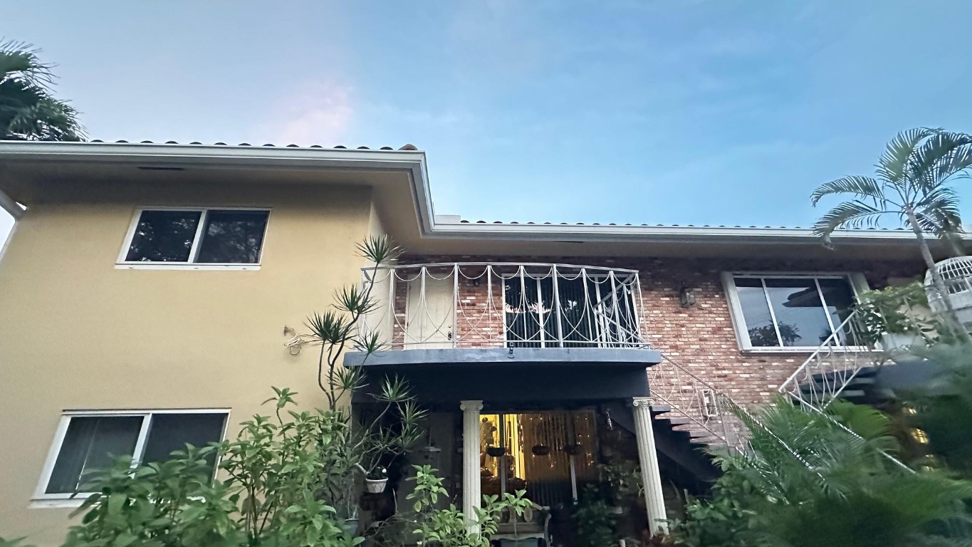 Colgate Park 47-37 B - Residential Lease