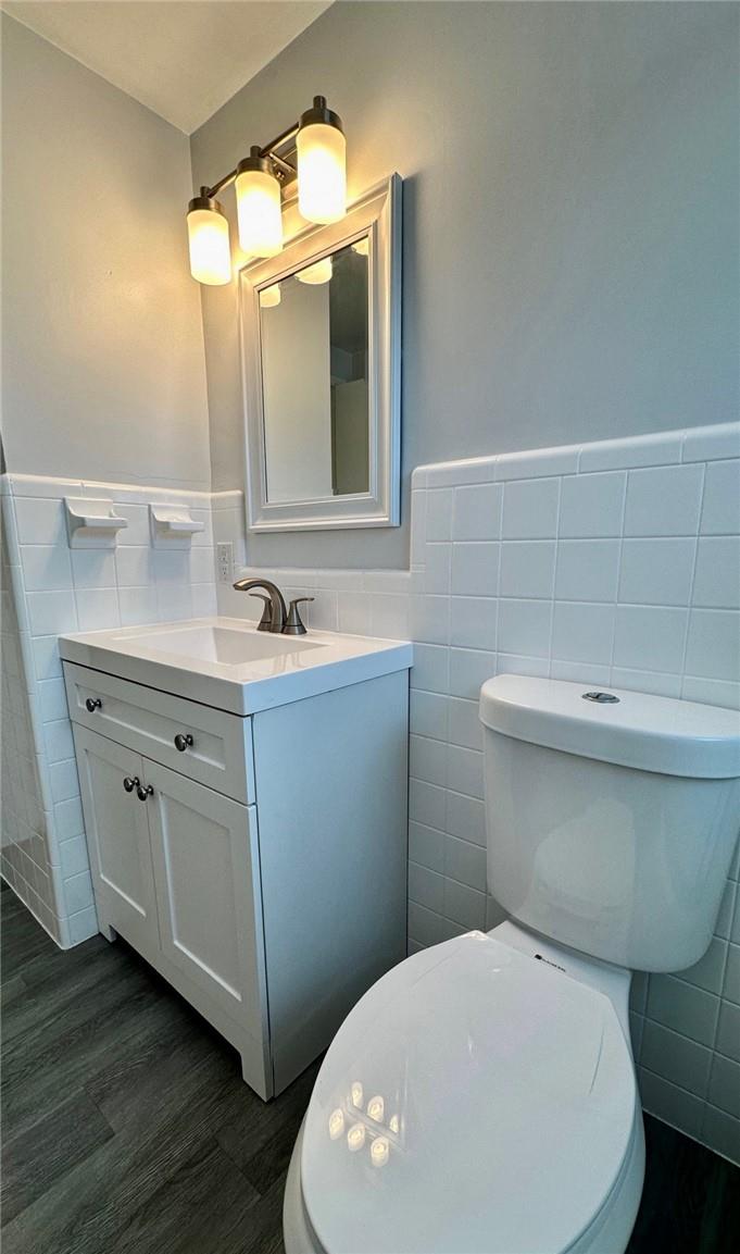 Colgate Park 47-37 B - Residential Lease
