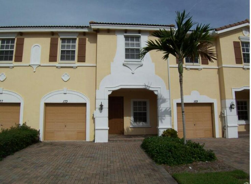 Photo of 173 SW Otter Run Place, Stuart, FL 34997 (MLS # B26004068)