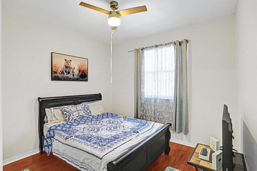VILLAS AT HARBOR ISLES CONDO - Residential