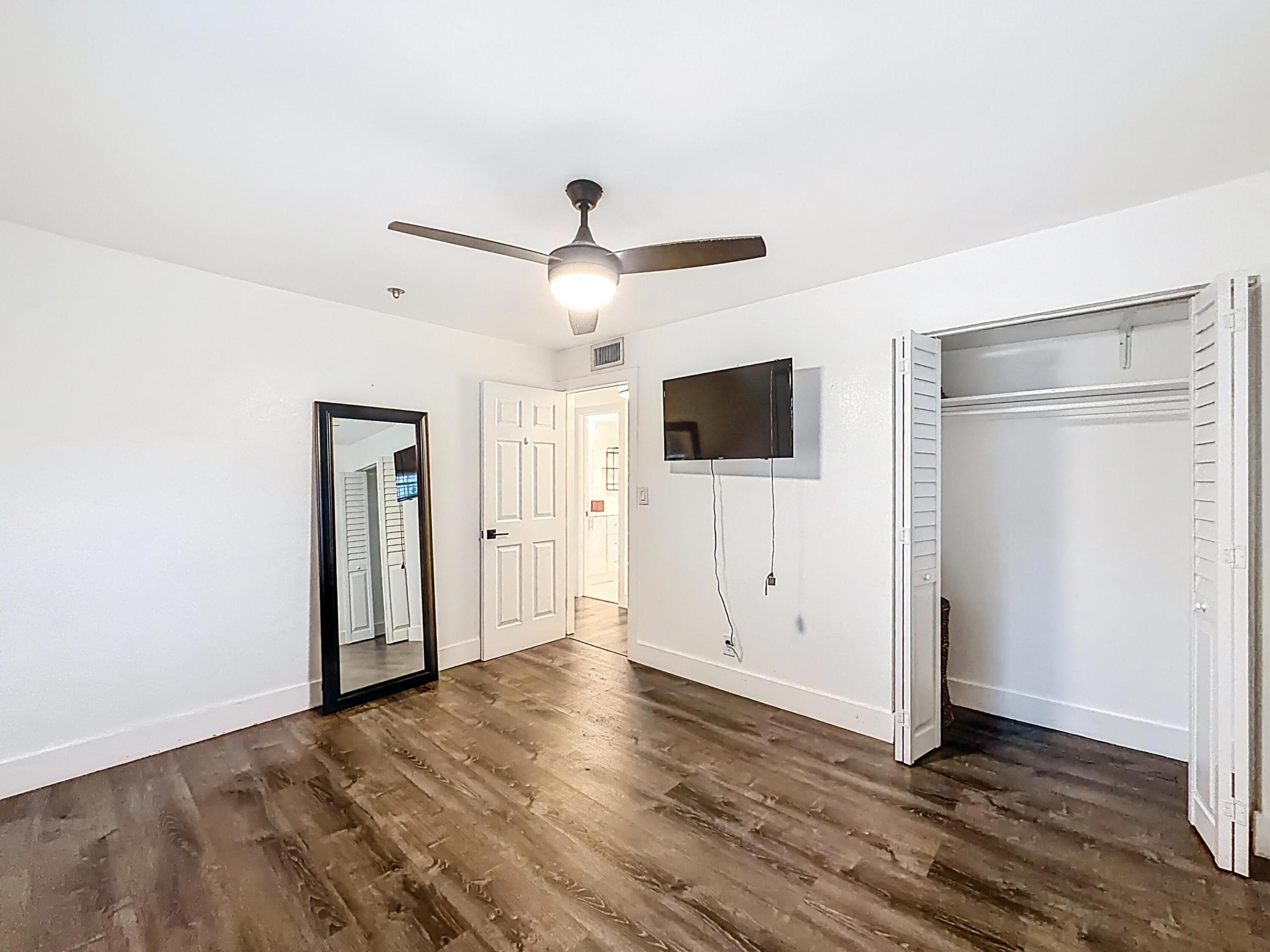 GARDEN ISLE VILLAS CONDO - Residential