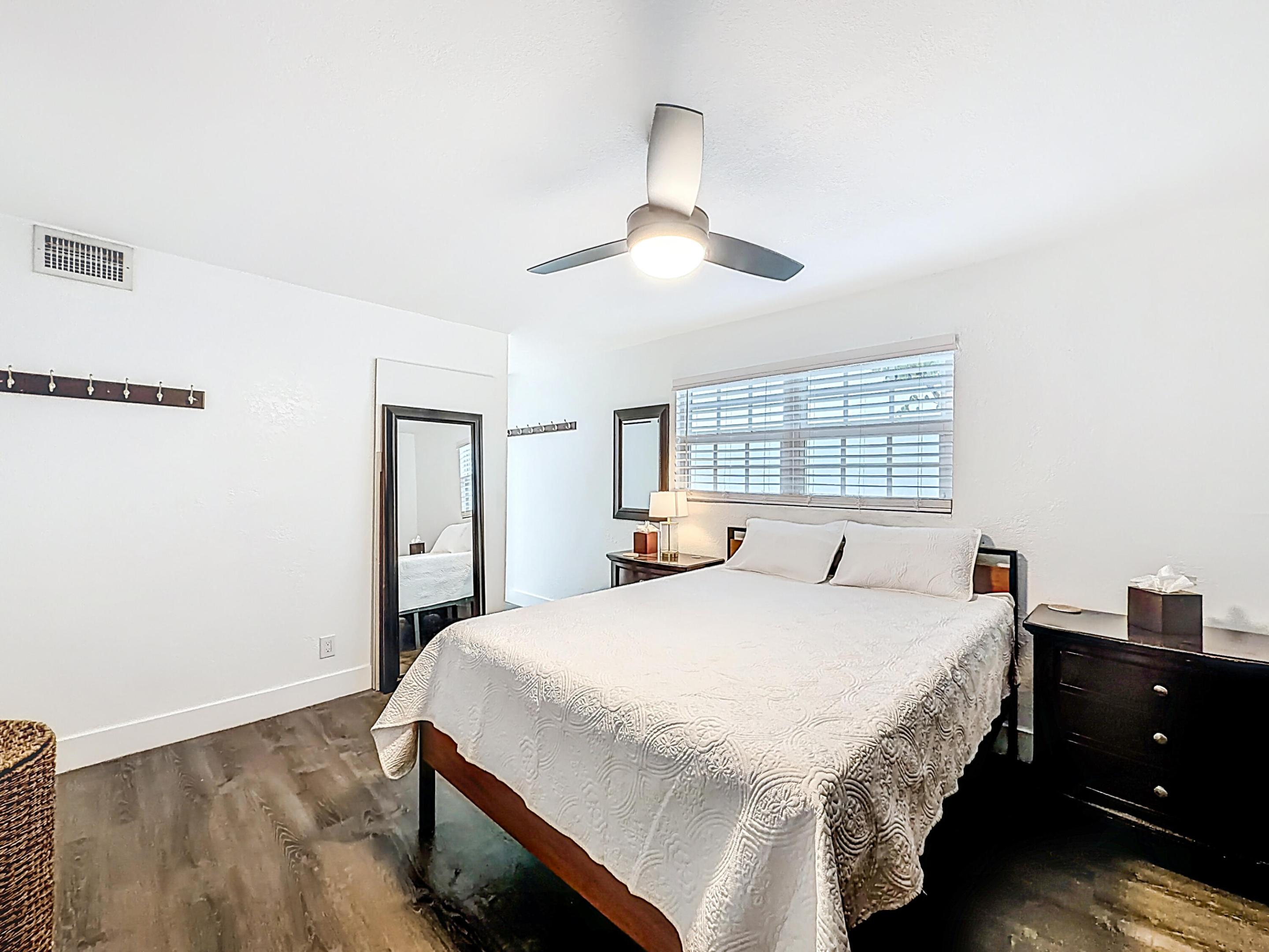 GARDEN ISLE VILLAS CONDO - Residential