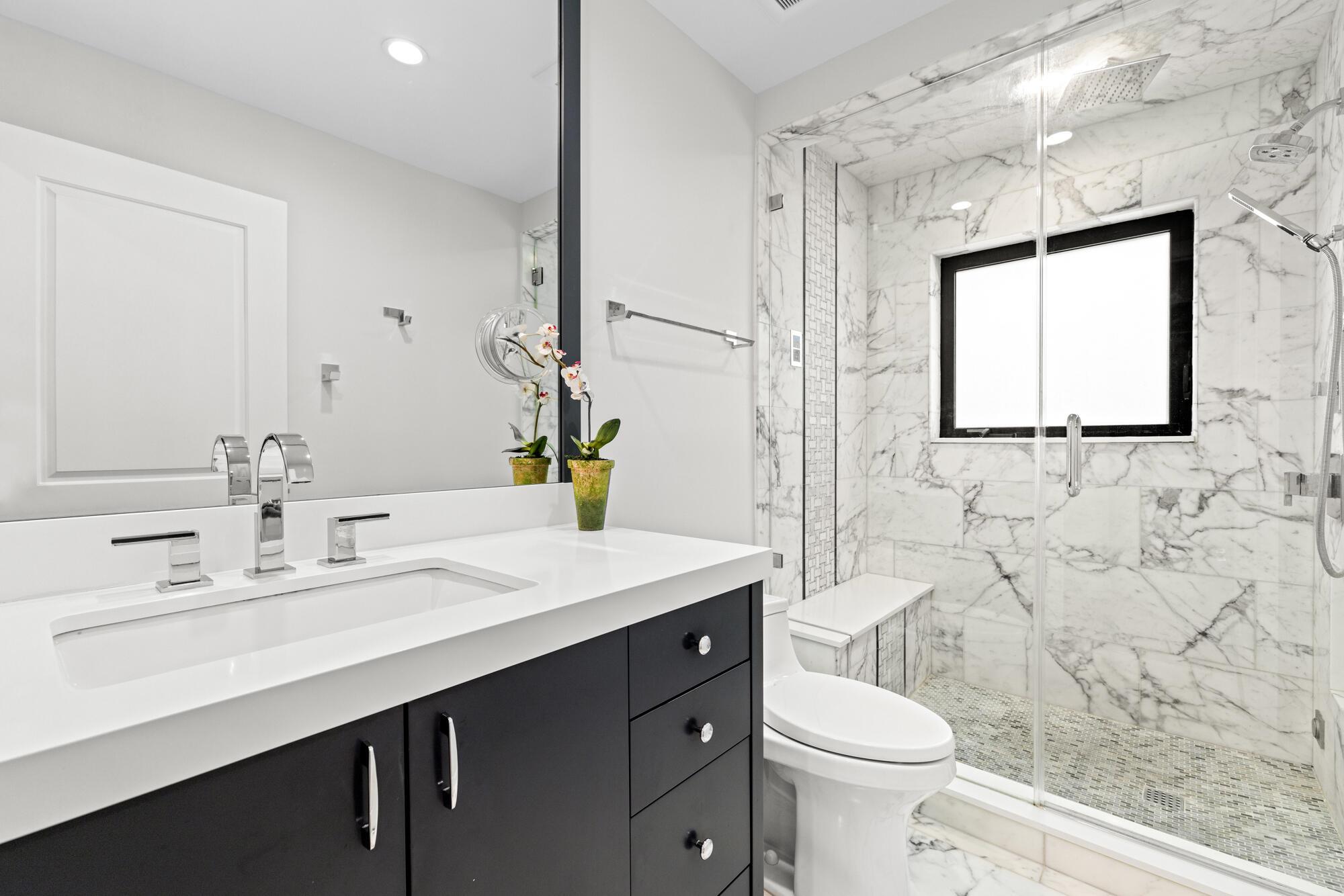 LAKE FLORESTA PARK - Residential