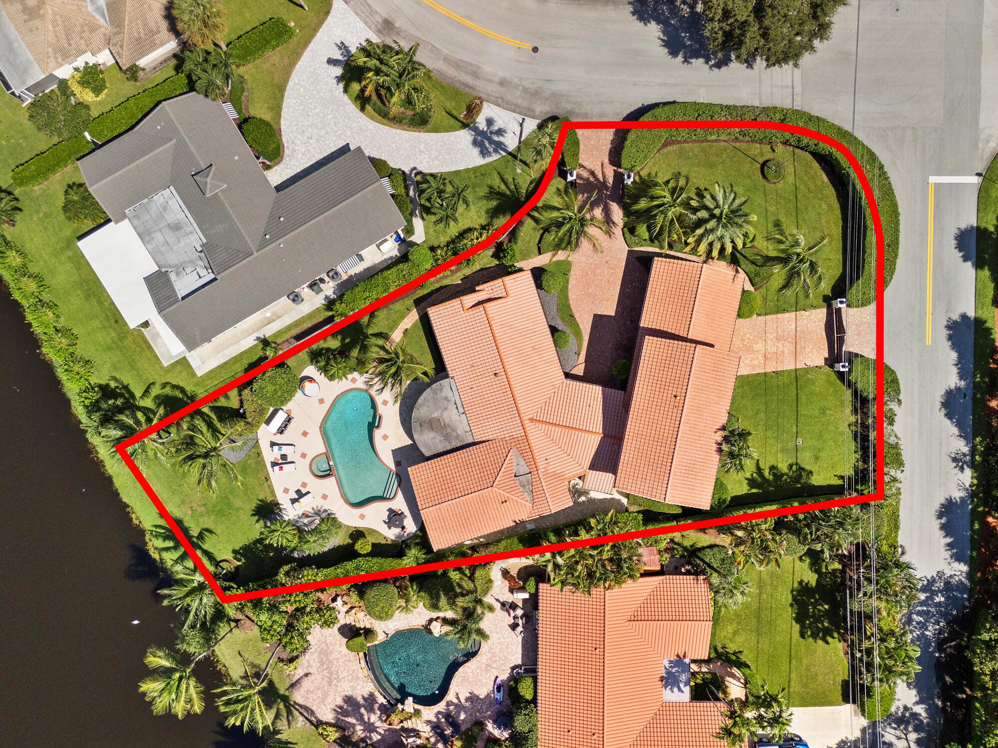 LAKE FLORESTA PARK - Residential