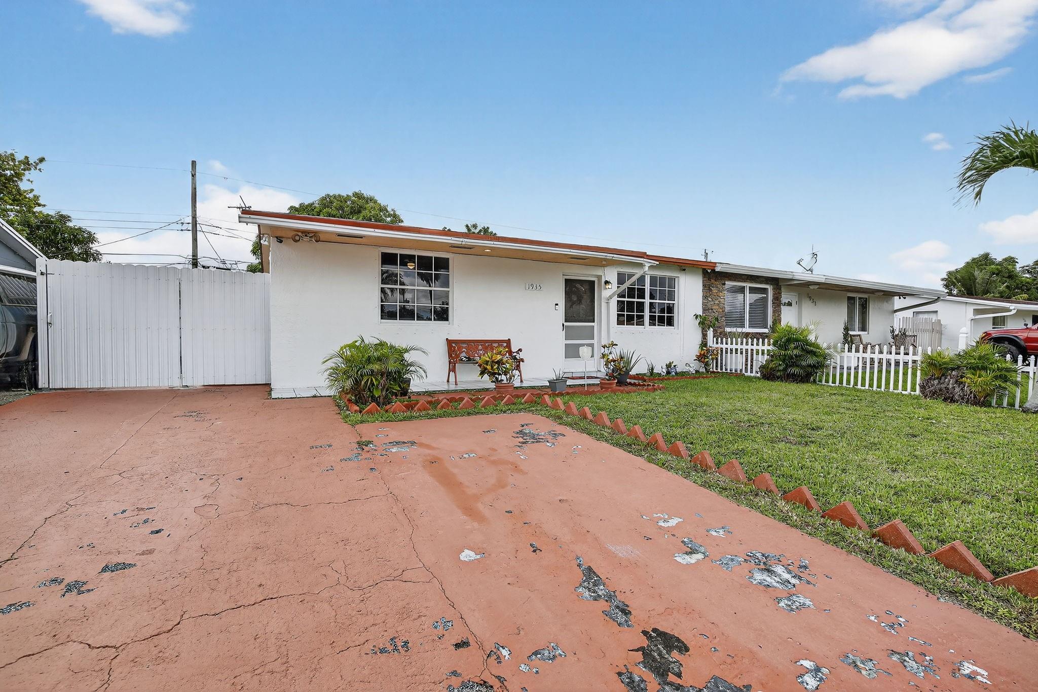 View photos, virtual tours, details... 1935 SW 67th Ter